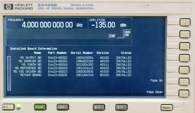 사진 사용됨 AGILENT / HP / HEWLETT-PACKARD / KEYSIGHT E4426B 판매용