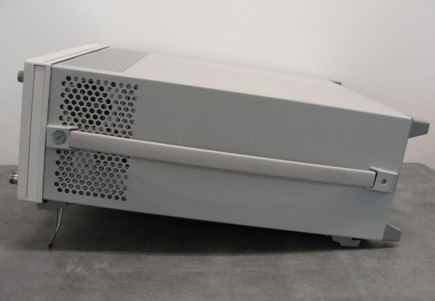 Photo Used AGILENT / HP / HEWLETT-PACKARD / KEYSIGHT E4440A For Sale