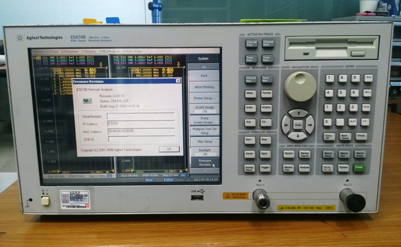 Photo Used AGILENT / HP / HEWLETT-PACKARD / KEYSIGHT E5070B For Sale