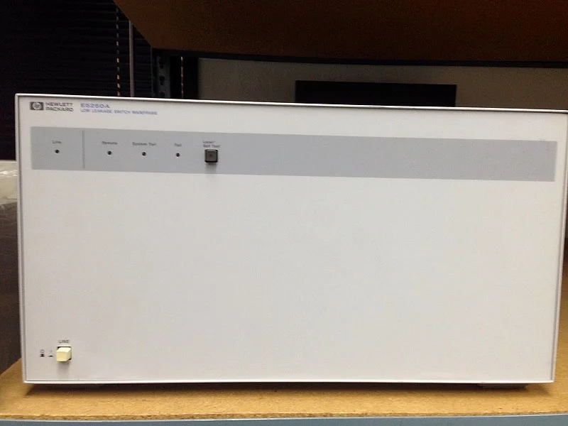 AGILENT / HP / HEWLETT-PACKARD / KEYSIGHT E5250A Electronic Test