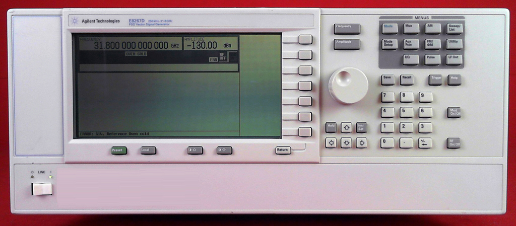 图为 已使用的 AGILENT / HP / HEWLETT-PACKARD / KEYSIGHT E8267D 待售