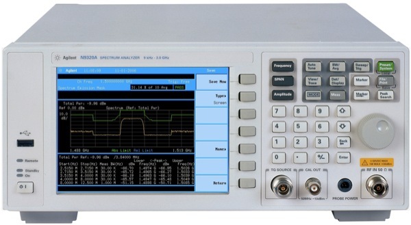Foto Verwendet AGILENT / HP / HEWLETT-PACKARD / KEYSIGHT N9320A Zum Verkauf