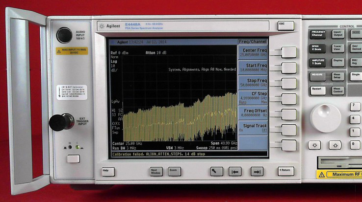 フォト（写真） 使用される AGILENT / HP / HEWLETT-PACKARD / KEYSIGHT PSA Series E4448A 販売のために