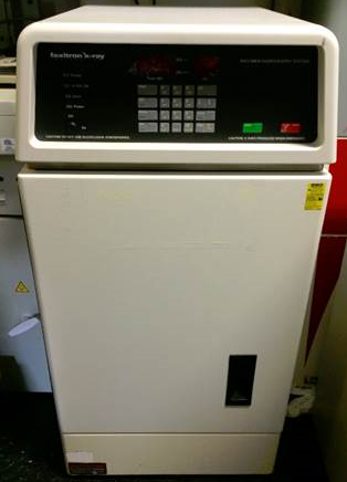 Photo Used HEWLETT-PACKARD Faxitron MX-20 For Sale