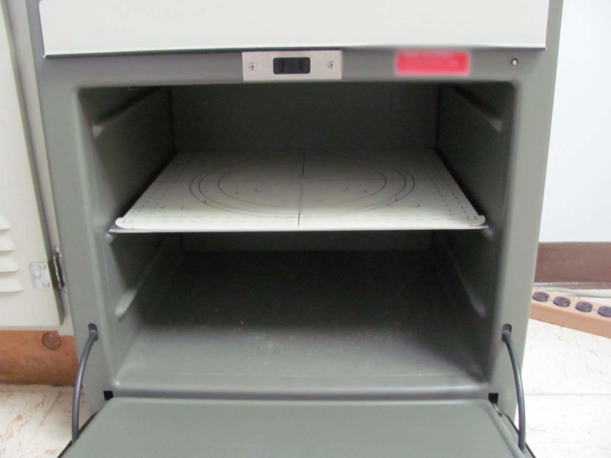 Photo Utilisé HEWLETT-PACKARD Cabinet style À vendre