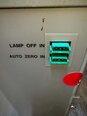 Foto Verwendet HITACHI HPLC System Zum Verkauf