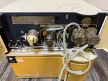 Foto Verwendet HITACHI HPLC System Zum Verkauf