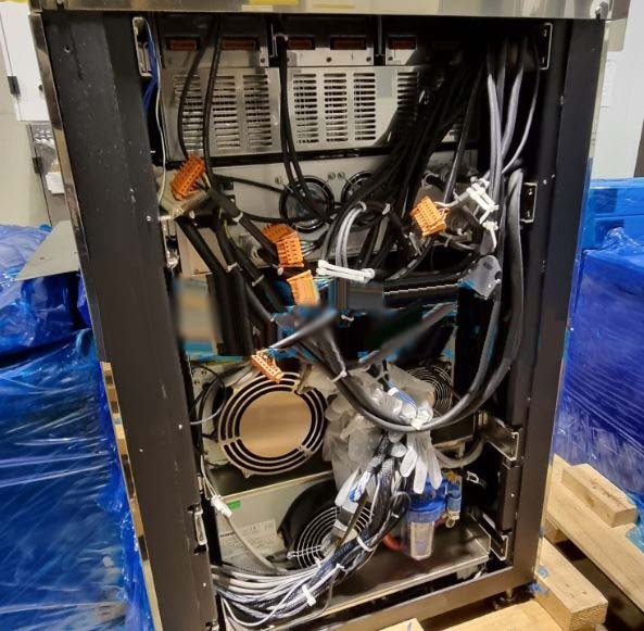 Photo Used HITACHI IS3000E For Sale