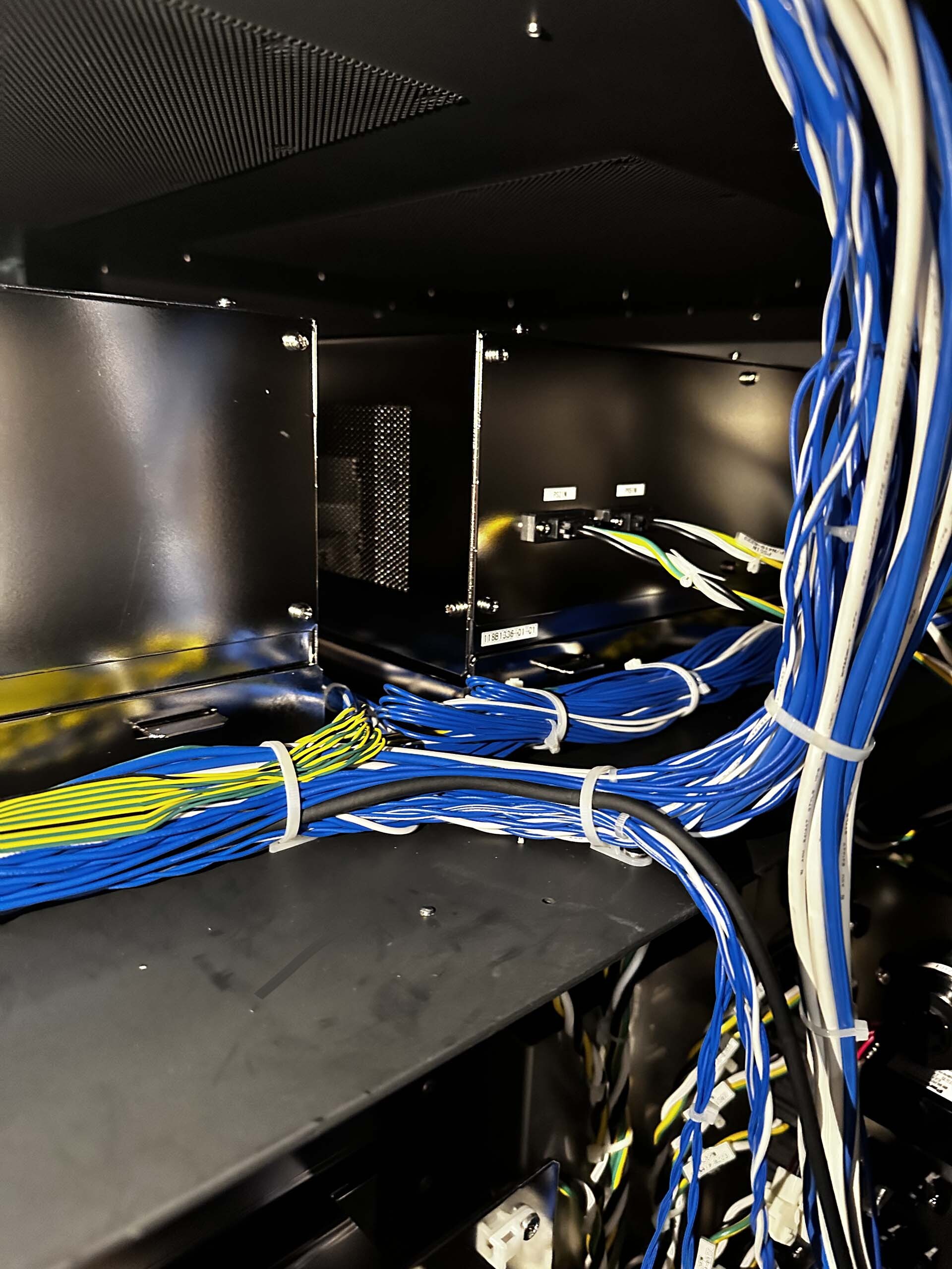 Foto Verwendet HITACHI LS 9300A+ Zum Verkauf