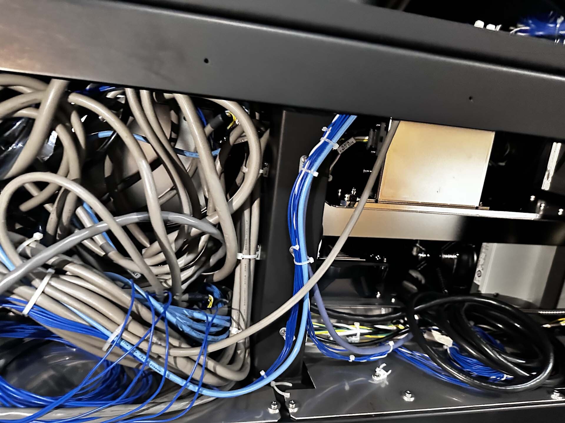 Foto Verwendet HITACHI LS 9300A+ Zum Verkauf