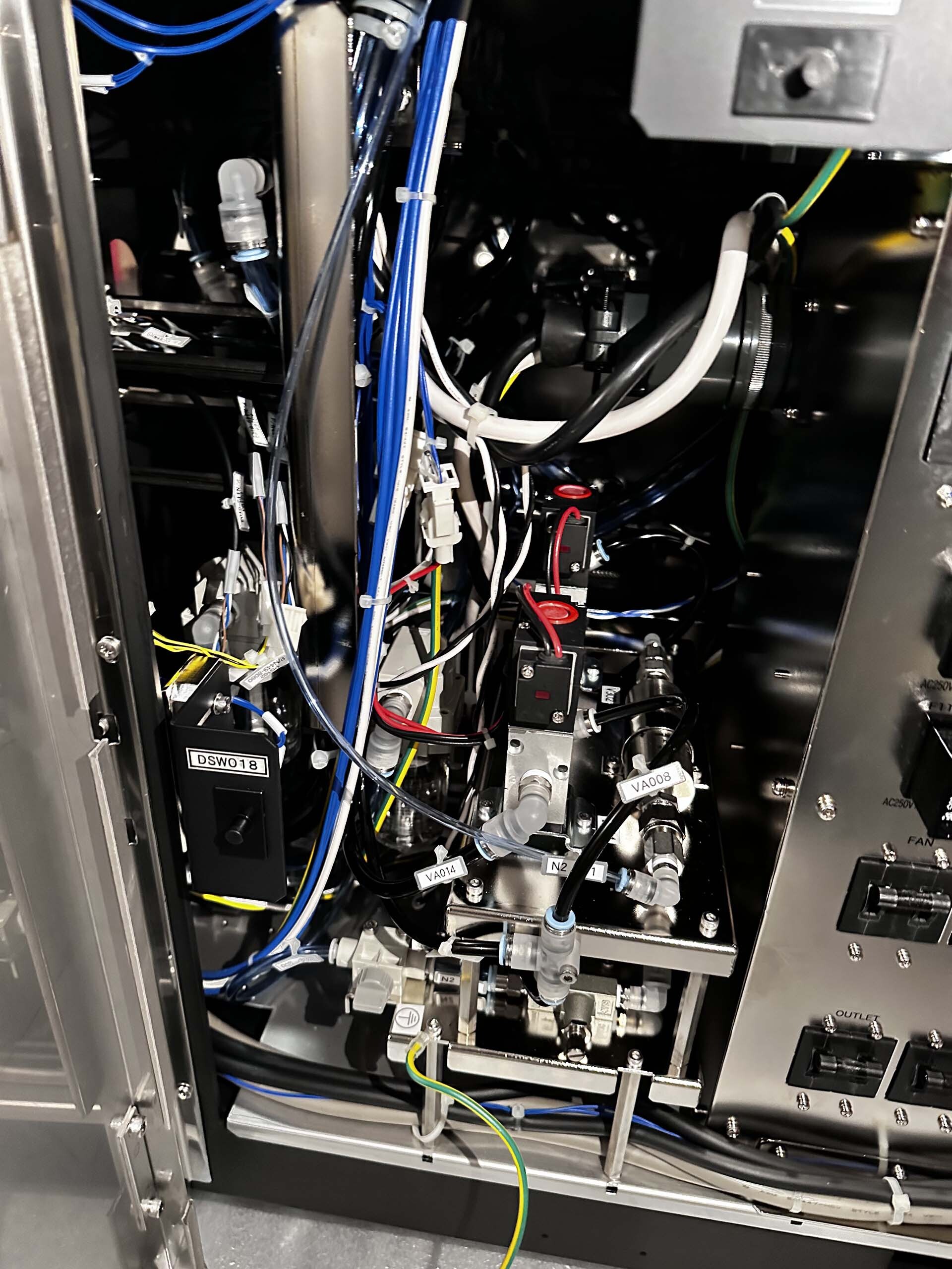 Foto Verwendet HITACHI LS 9300A+ Zum Verkauf