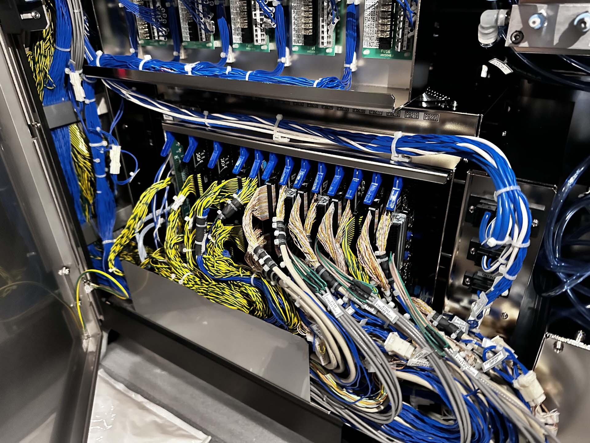 Foto Verwendet HITACHI LS 9300A+ Zum Verkauf