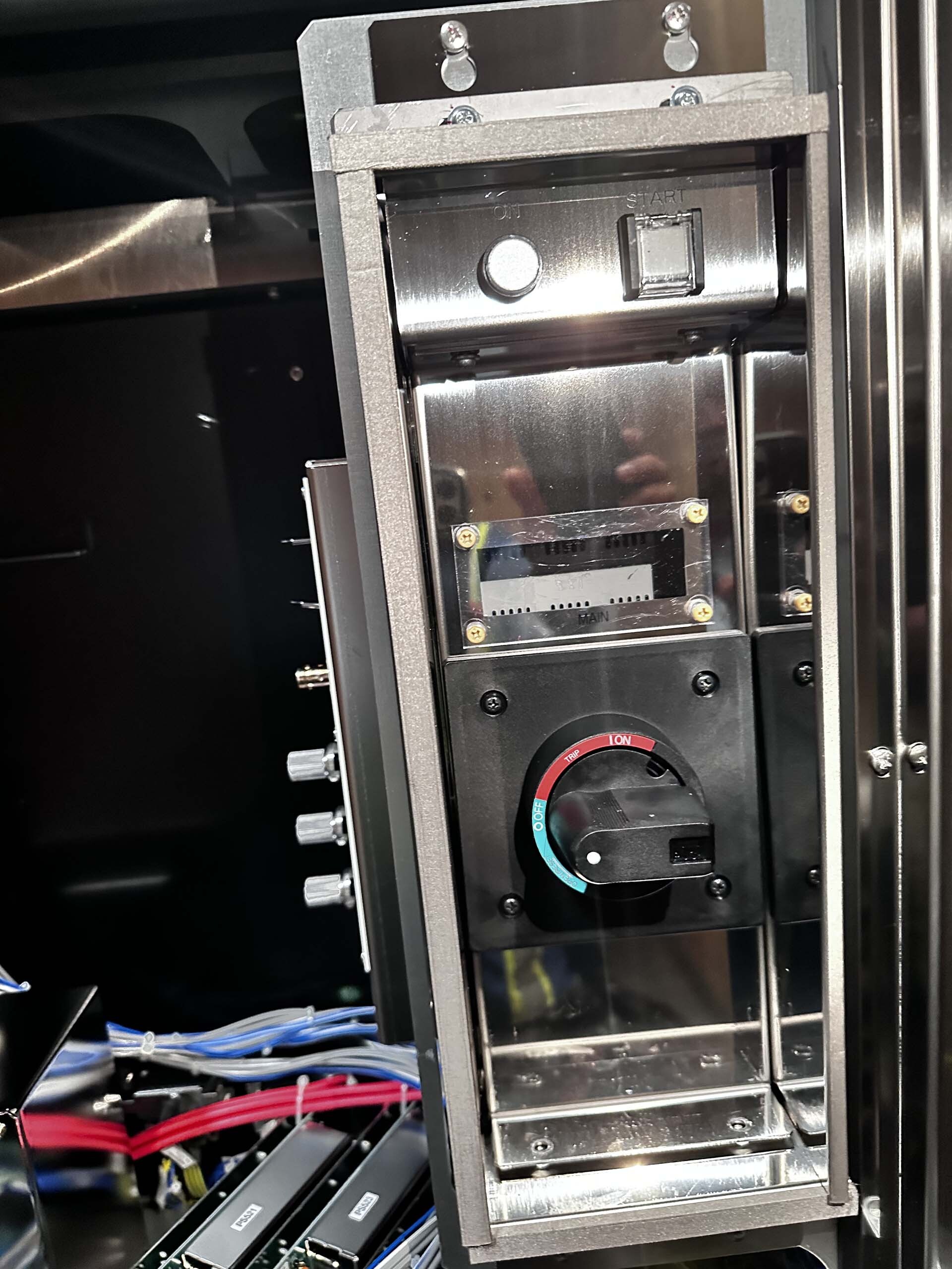 Foto Verwendet HITACHI LS 9300A+ Zum Verkauf