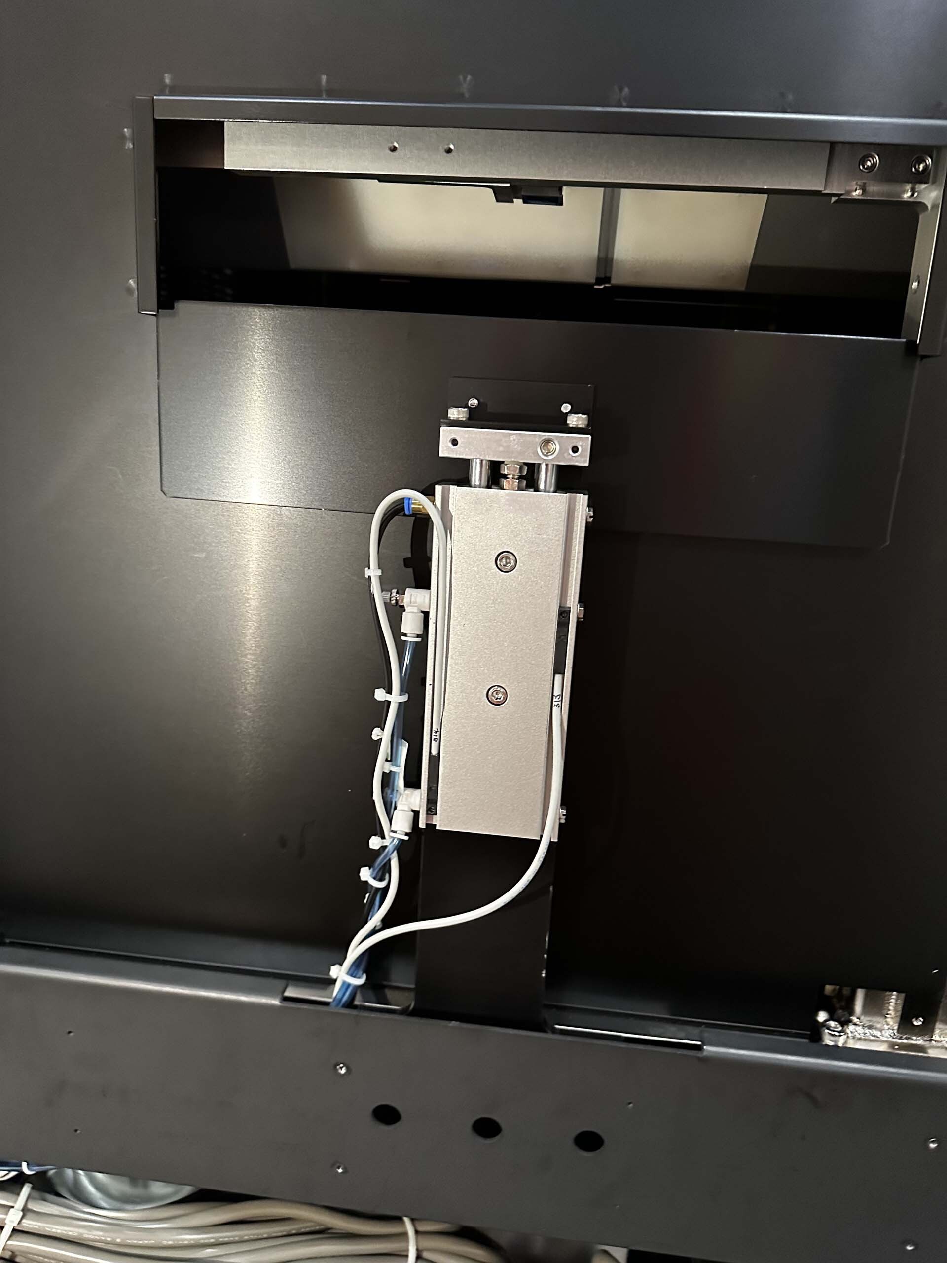 图为 已使用的 HITACHI LS9300 待售