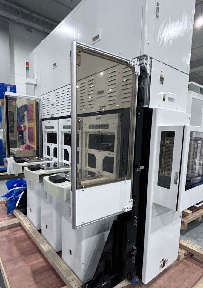 圖為 已使用的 HITACHI M 8170 XT 待售