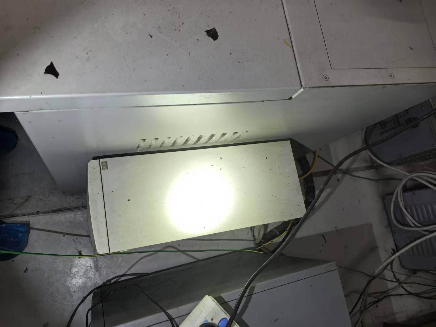 圖為 已使用的 HITACHI S-3000H 待售