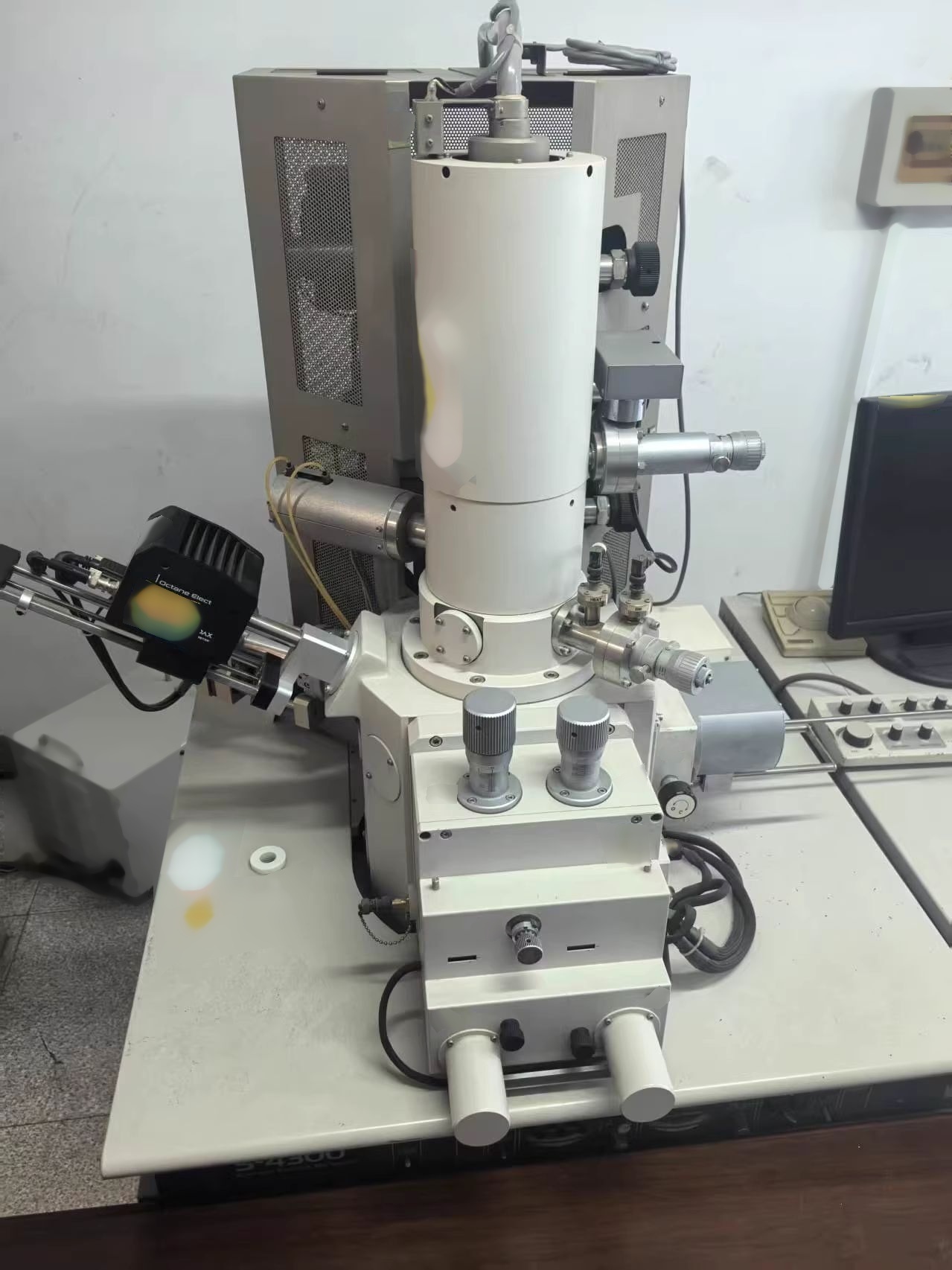 사진 사용됨 HITACHI S-4300 판매용