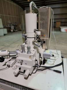 Photo Used Scanning Electron Microscopes for sale