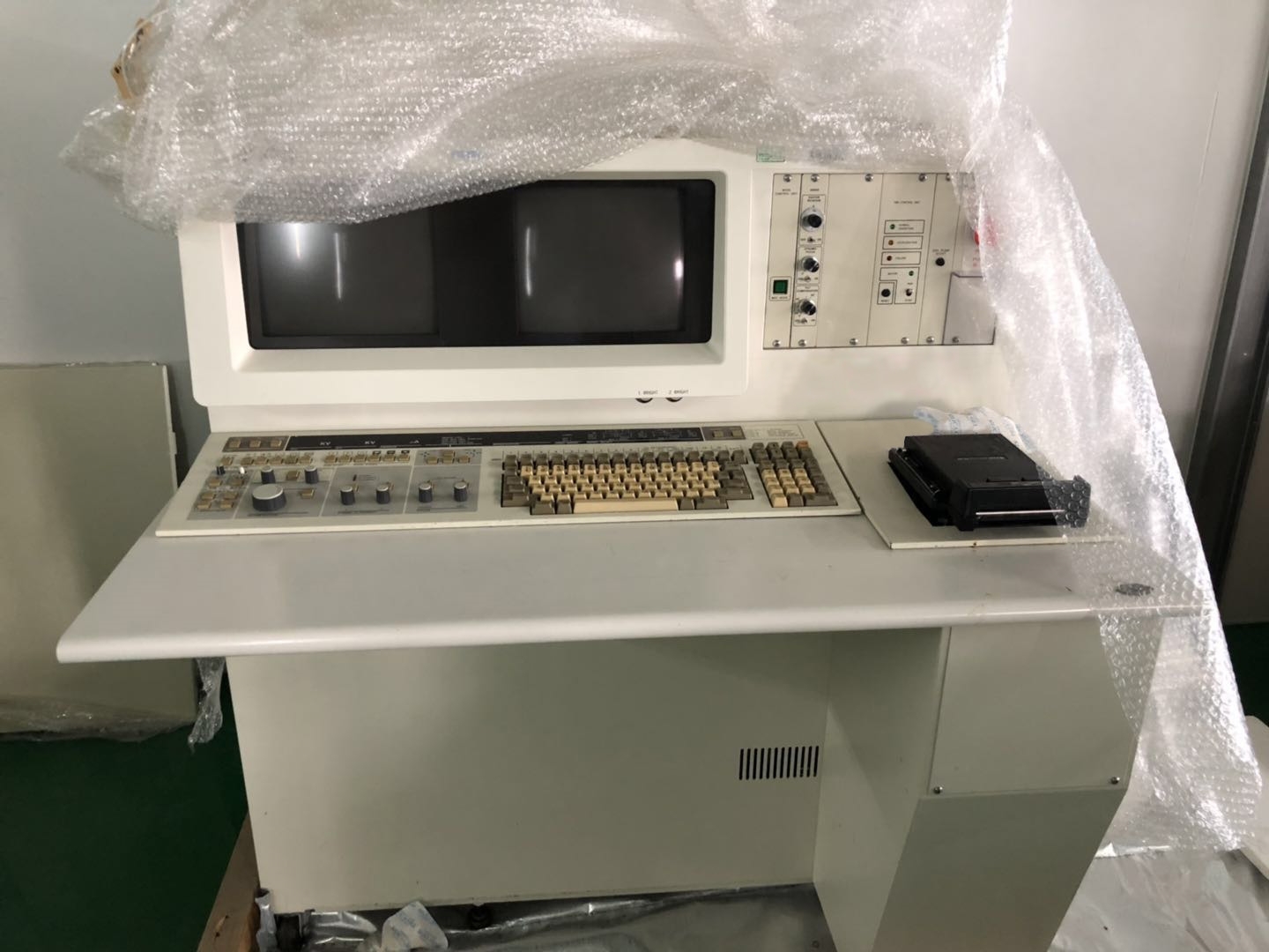 Photo Utilisé HITACHI S-4500 Type II À vendre