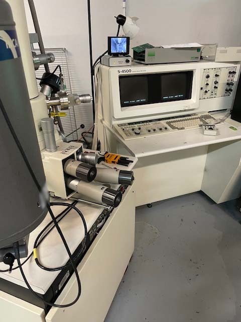 Foto Verwendet HITACHI S-4500 Zum Verkauf