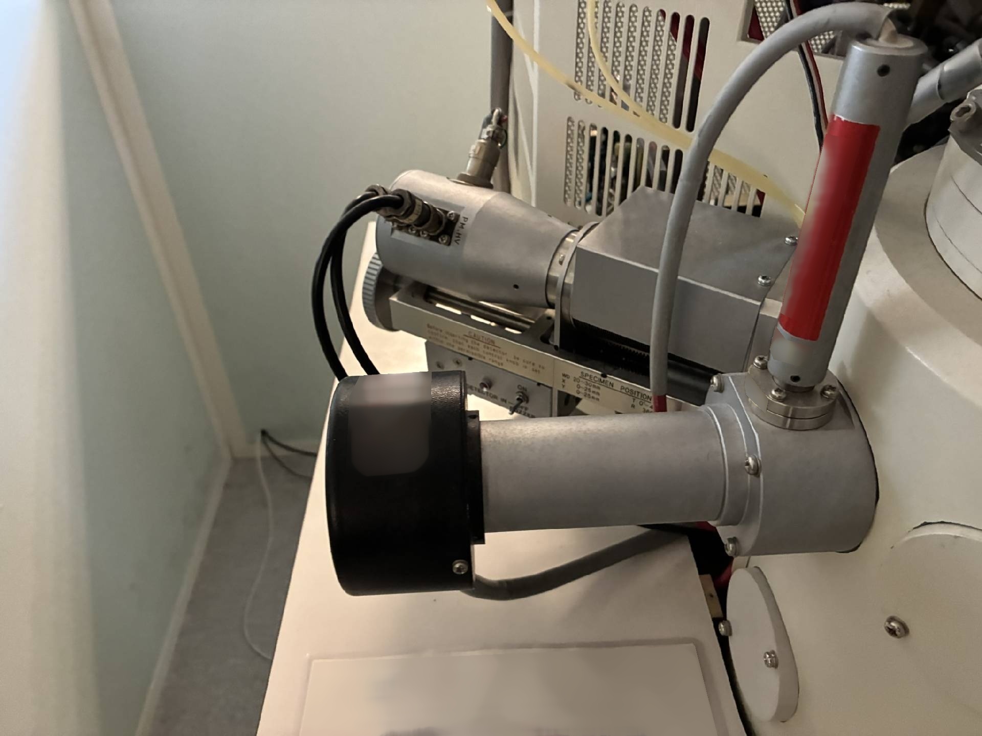 图为 已使用的 HITACHI S-4500 待售