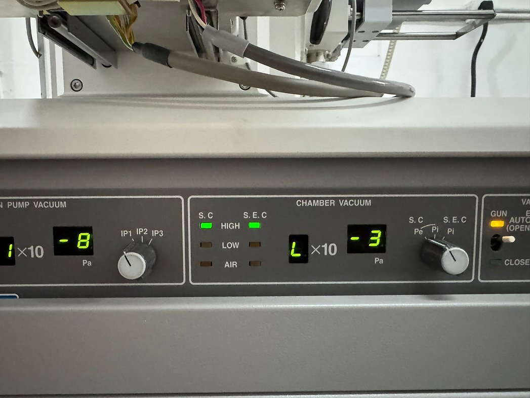 Photo Utilisé HITACHI S-4700 Type I À vendre