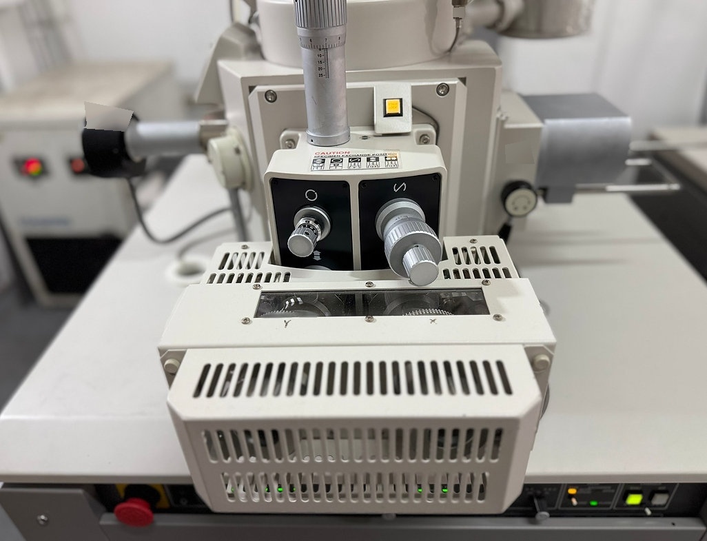 Photo Utilisé HITACHI S-4700 Type I À vendre