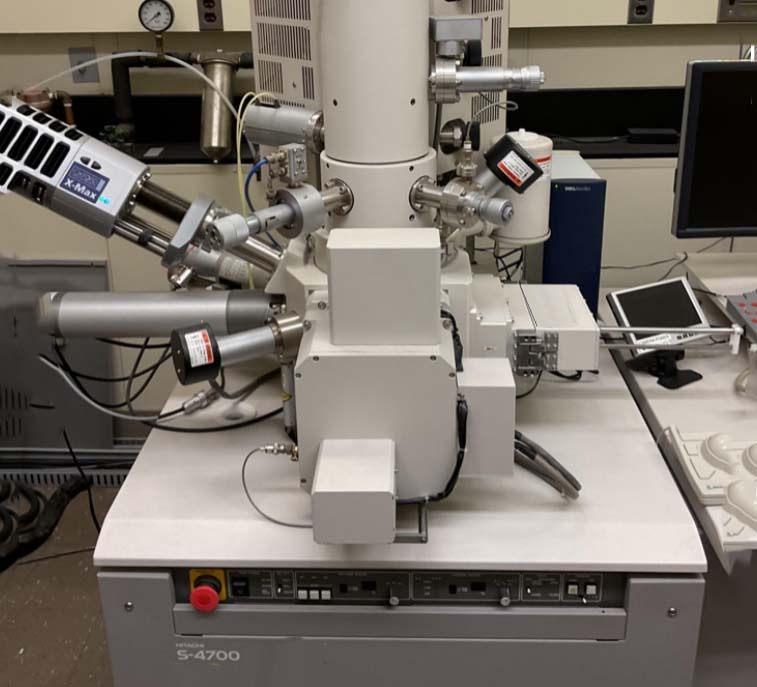 Photo Utilisé HITACHI S-4700 À vendre