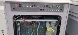 사진 사용됨 HITACHI S-4700 판매용