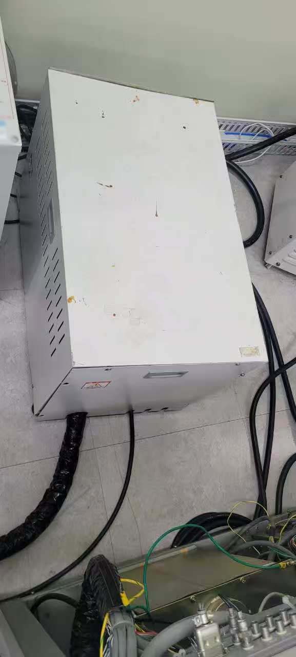 사진 사용됨 HITACHI S-4700 판매용