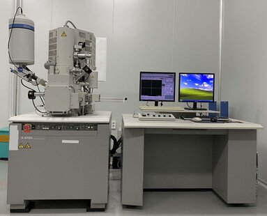 HITACHI S-4700 #293805353