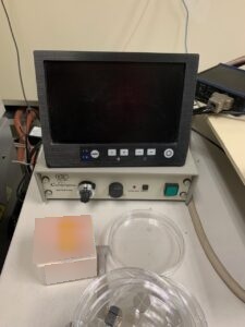 사진 사용됨 HITACHI S-4700 판매용