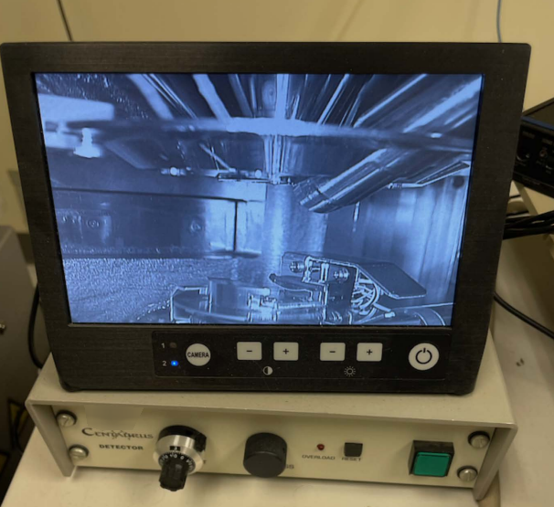 사진 사용됨 HITACHI S-4700 판매용