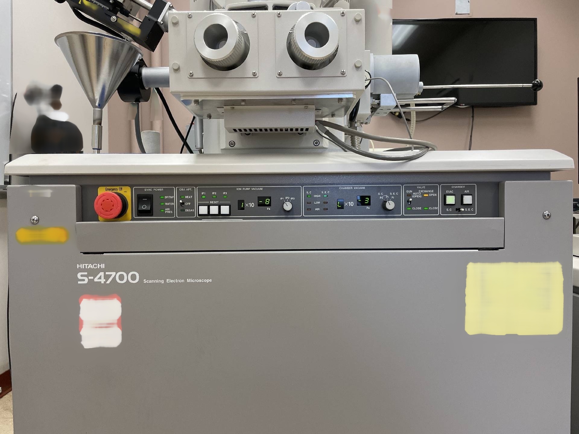 圖為 已使用的 HITACHI S-4700 待售
