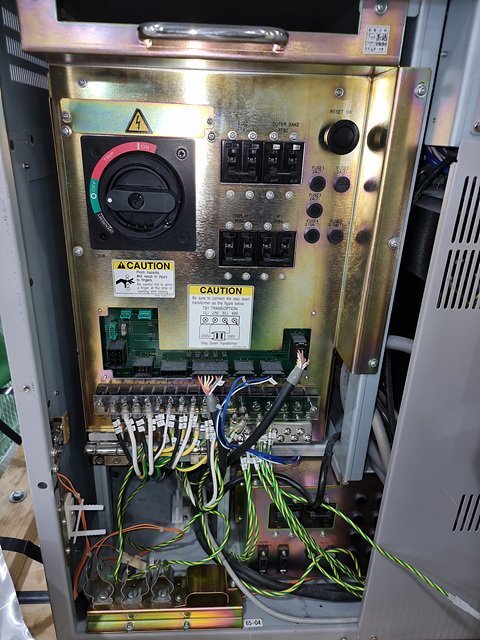 圖為 已使用的 HITACHI S-4800 待售