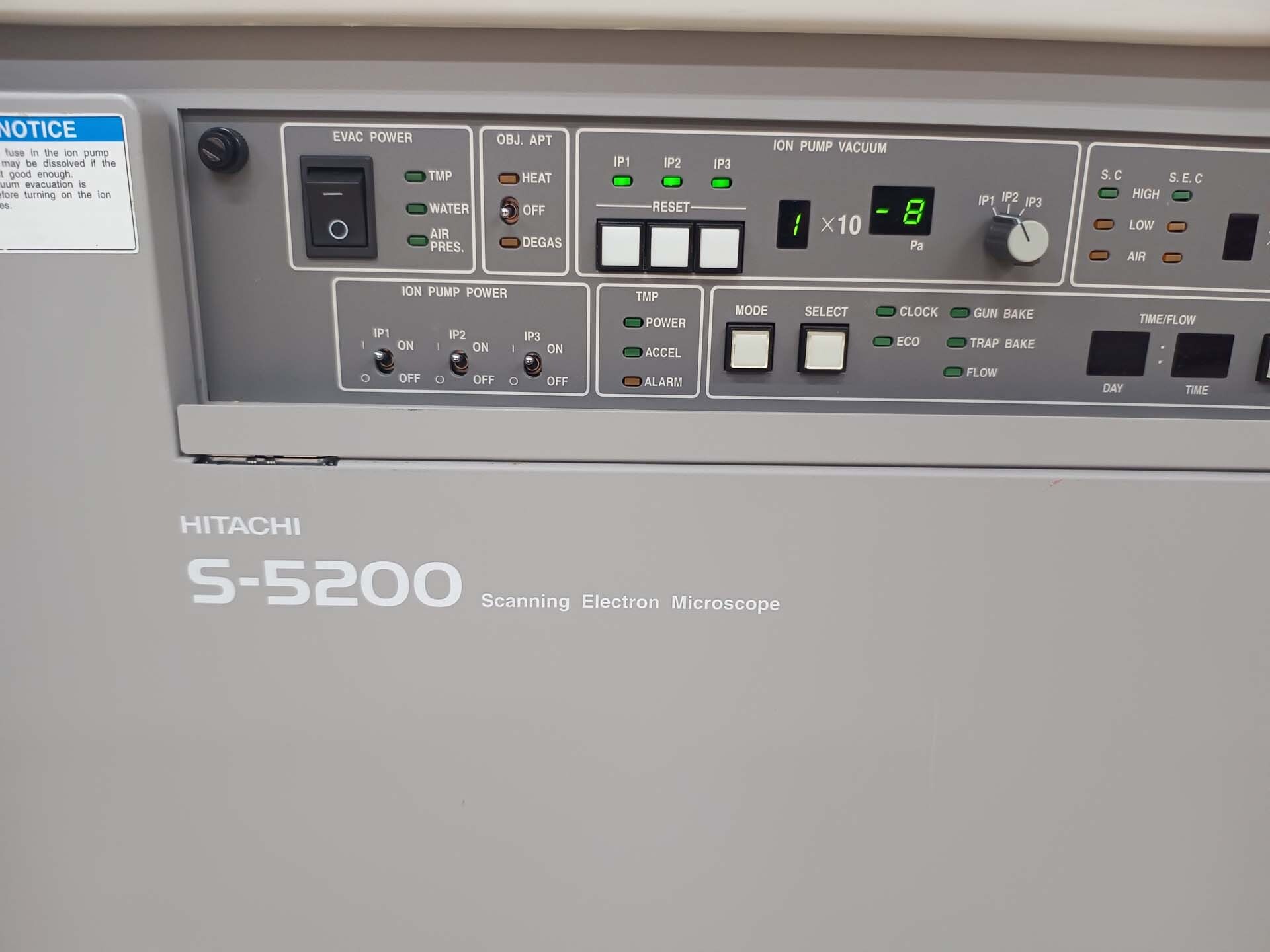 圖為 已使用的 HITACHI S-5200 待售