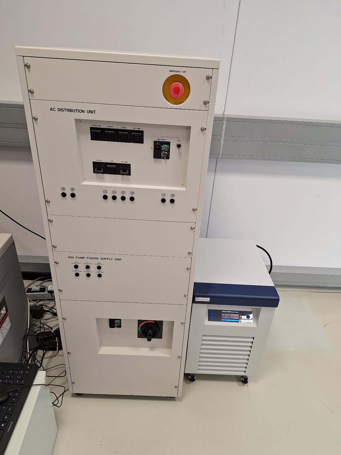 圖為 已使用的 HITACHI S-5200 待售