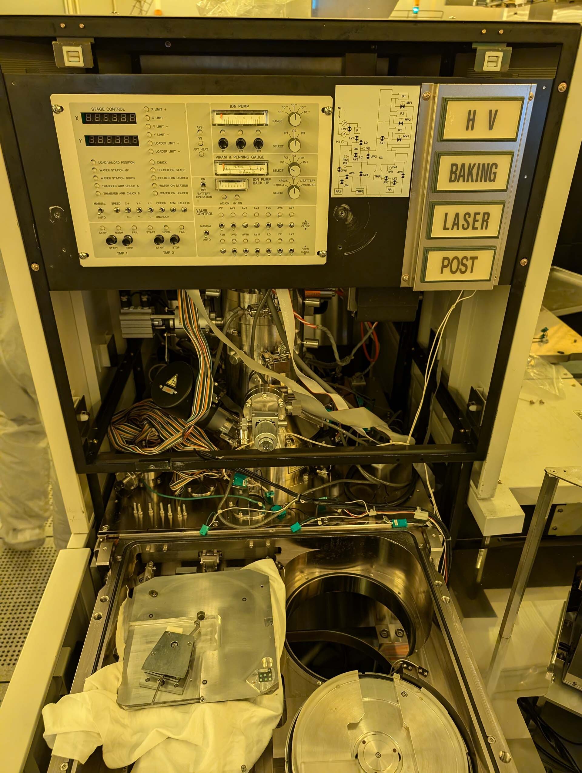 圖為 已使用的 HITACHI S-8800 待售