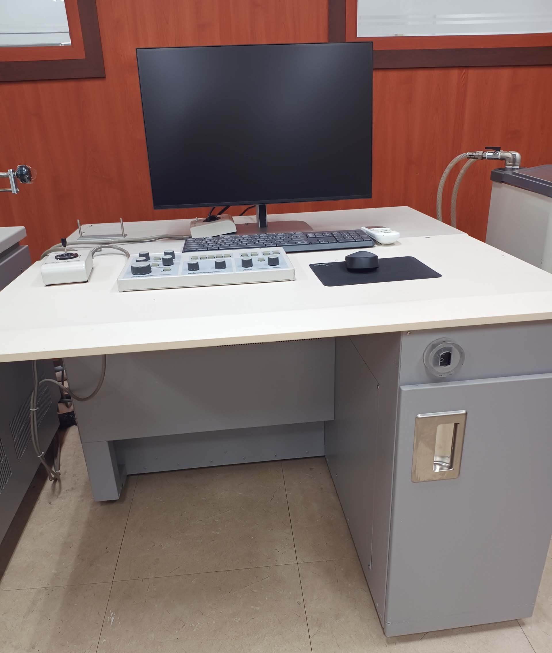 圖為 已使用的 HITACHI SU8000 待售