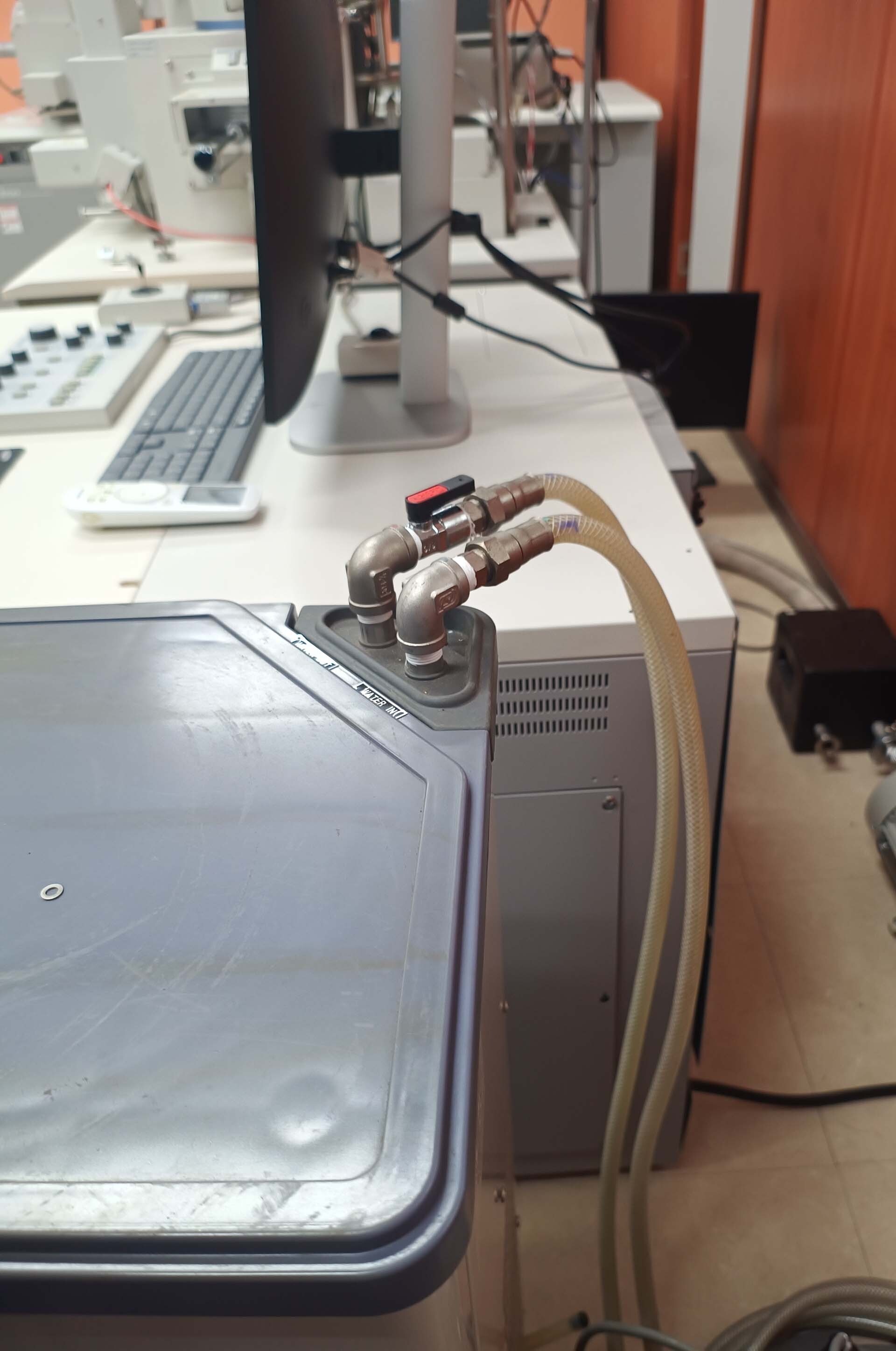 圖為 已使用的 HITACHI SU8000 待售