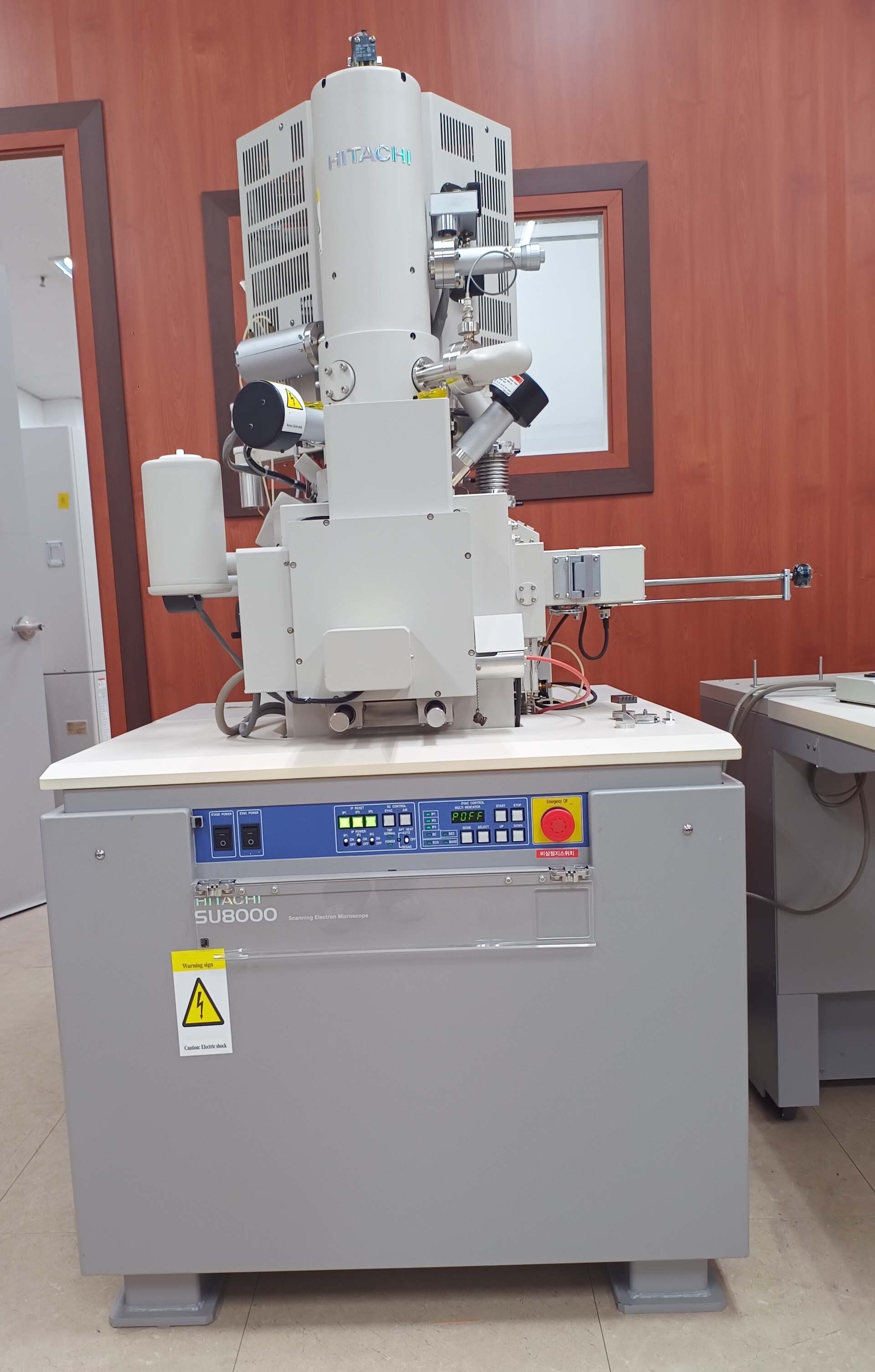 圖為 已使用的 HITACHI SU8000 待售