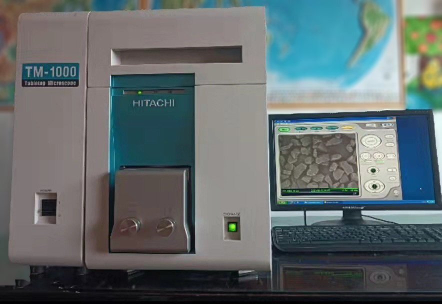 Photo Used HITACHI TM-1000 For Sale