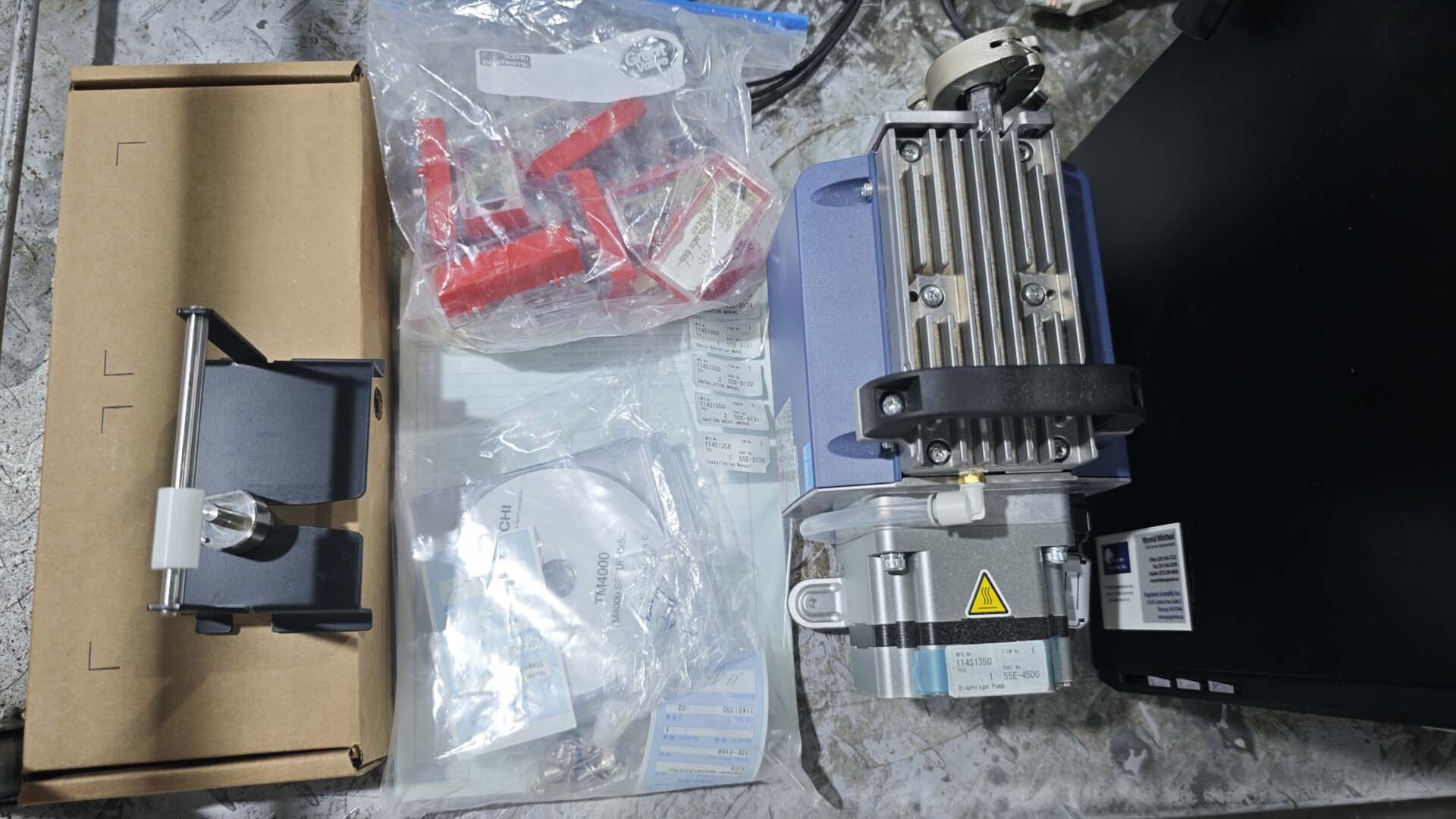 사진 사용됨 HITACHI TM-4000 Plus 판매용