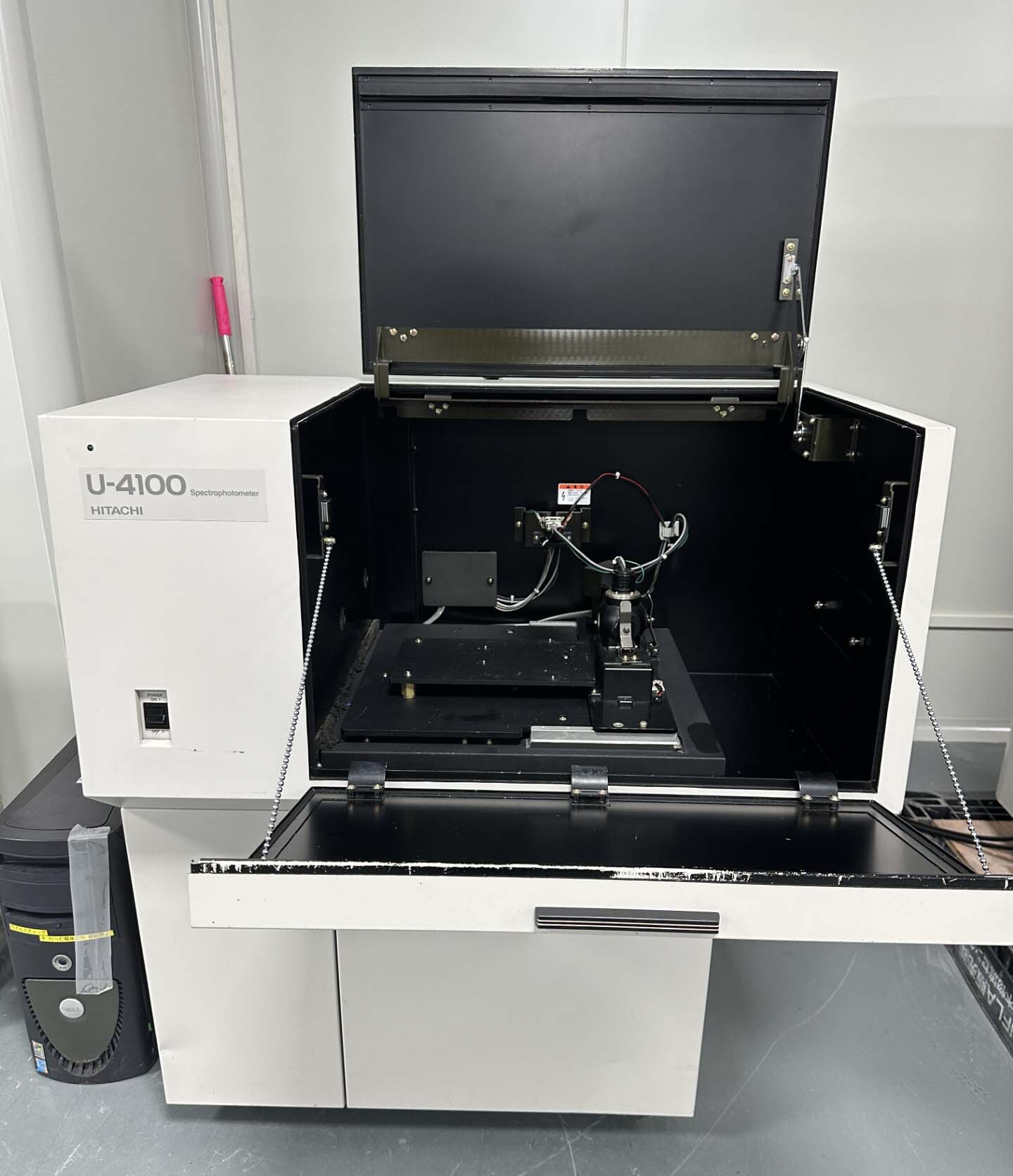 圖為 已使用的 HITACHI U-4100 待售