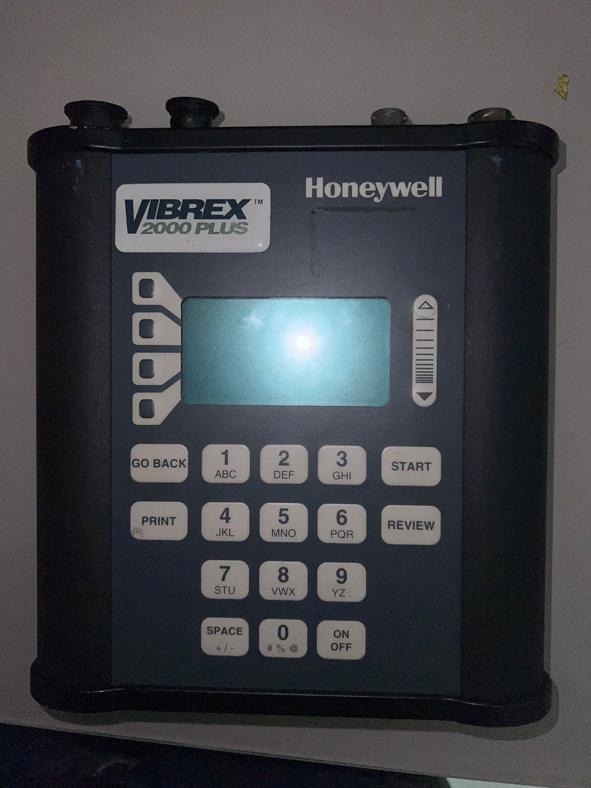 フォト（写真） 使用される HONEYWELL Vibrex 2000 Plus 販売のために