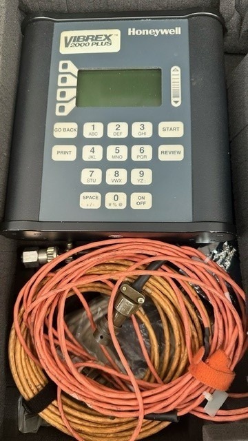 圖為 已使用的 HONEYWELL Vibrex 2000 Plus 待售