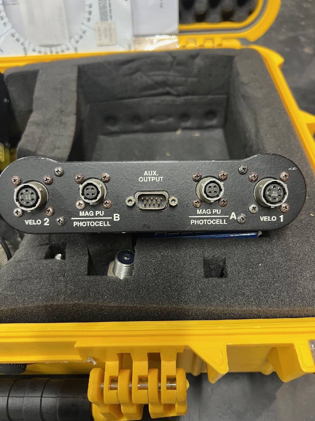 사진 사용됨 HONEYWELL Vibrex 2000 판매용