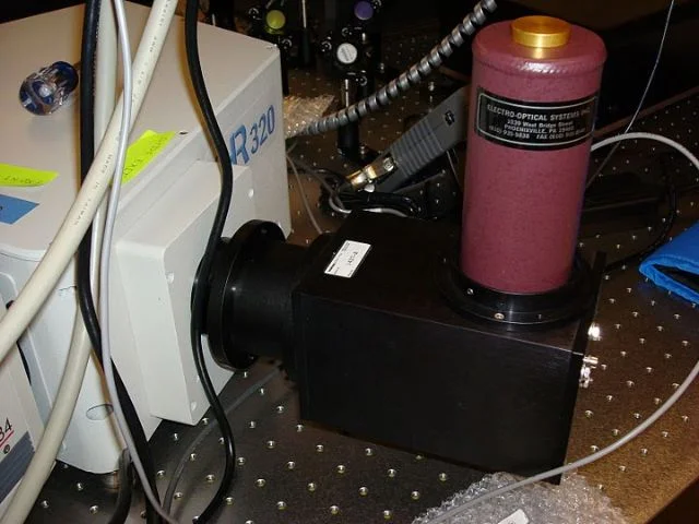 Y*e様 Horiba CCD-3000V & TRIAX 320 分光器