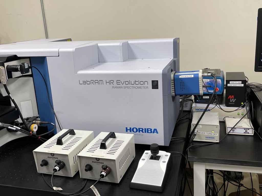 Photo Used HORIBA LabRAM HR Evolution For Sale