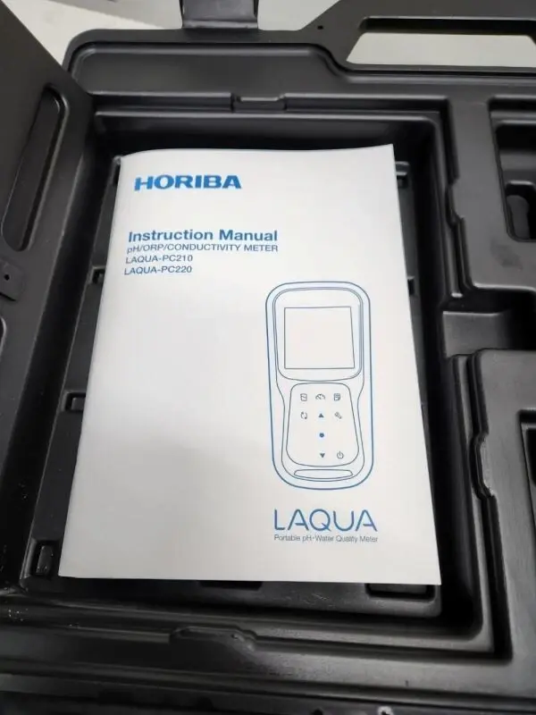 Foto Verwendet HORIBA LAQUA-PC220 Zum Verkauf